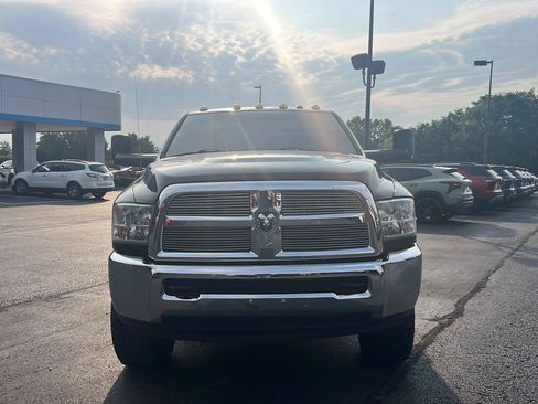 Used 2014 RAM 3500 Tradesman w/ Chrome Appearance Group AWD/4WD image 2