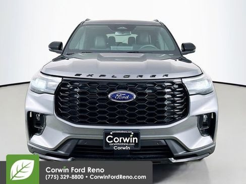 New 2026 Ford Explorer ST-Line w/ ST-Line Street Pack AWD/4WD image 2