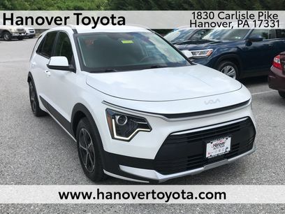 Used 2023 Kia Niro EX