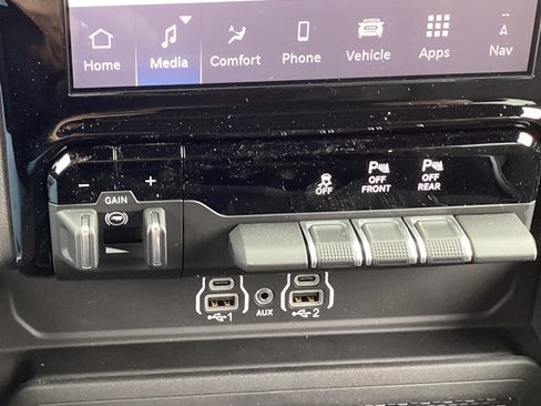 New 2026 RAM 1500 Big Horn AWD/4WD image 19