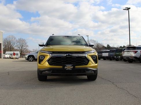 Used 2024 Chevrolet TrailBlazer ACTIV w/ Driver Confidence Package image 8