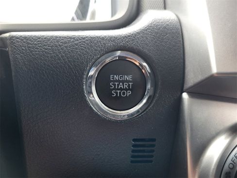 Used 2024 Toyota 4Runner SR5 image 24