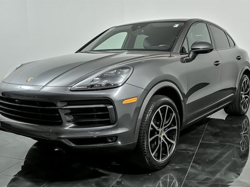 Used 2021 Porsche Cayenne Coupe AWD/4WD image 5