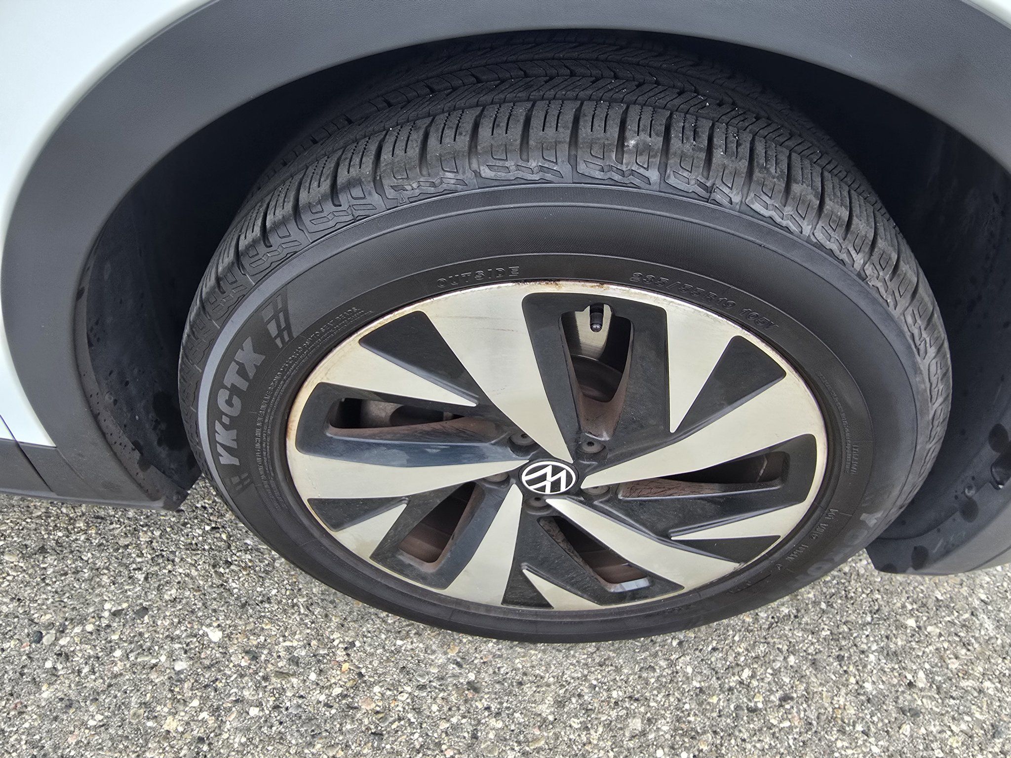 Used 2024 Volkswagen ID.4 2WD image 20