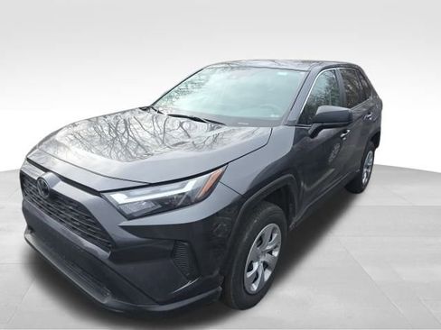 Used 2024 Toyota RAV4 LE image 2