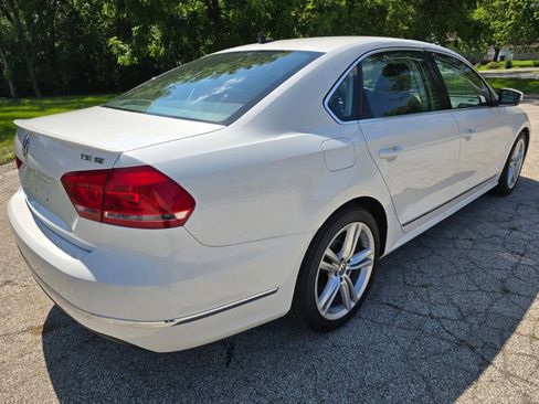 Used 2015 Volkswagen Passat 1.8T SE FWD image 5