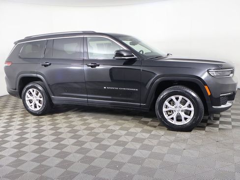 Used 2022 Jeep Grand Cherokee L Limited AWD/4WD image 20