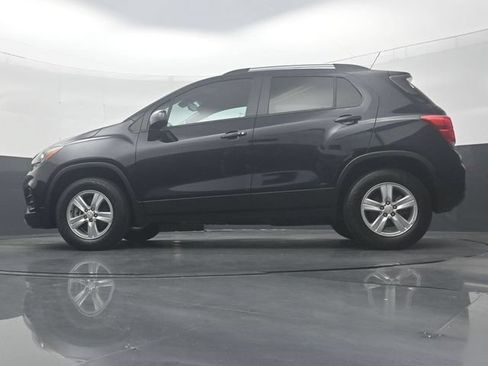 Used 2022 Chevrolet Trax LT w/ LT Convenience Package AWD/4WD image 30