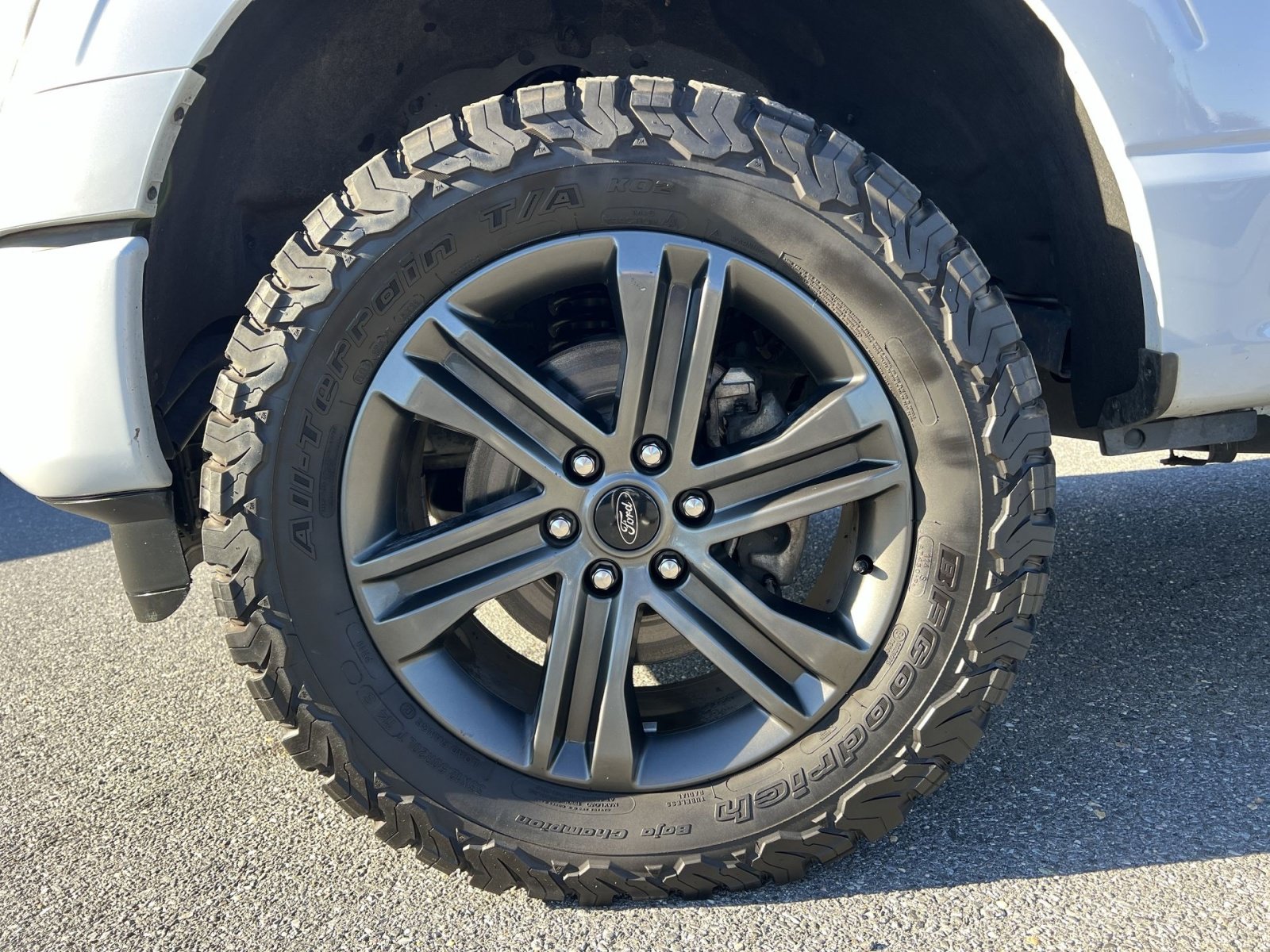 Used 2022 Ford F150 Lariat AWD/4WD image 12