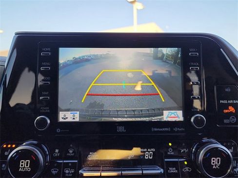 Used 2022 Toyota Highlander Limited image 22