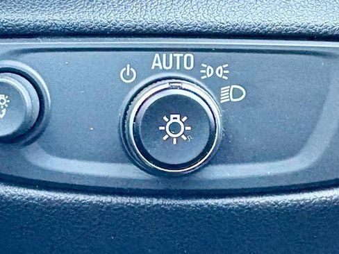 Used 2020 Chevrolet Blazer LT w/ Redline Edition image 19