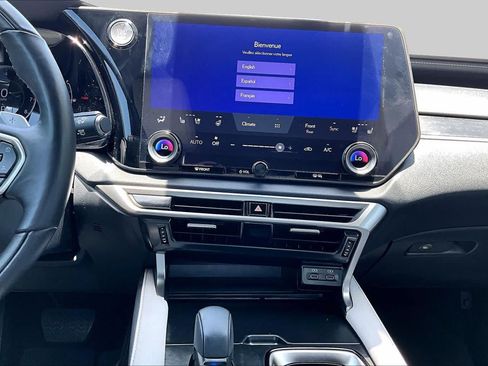 Used 2024 Lexus RX 350 Premium w/ Accessory Package (Z1) FWD image 7