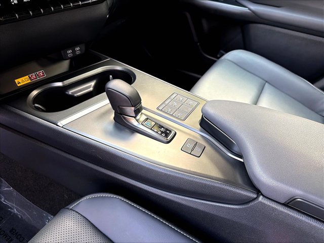 Used 2025 Lexus UX 300h AWD w/ Accessory Package (Z1) image 20