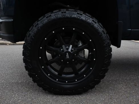 Used 2020 Chevrolet Silverado 1500 Custom Trail Boss w/ Custom Convenience Package image 24