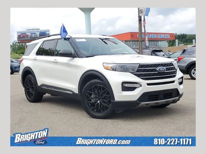 Certified 2022 Ford Explorer XLT w/ Equipment Group 202A
