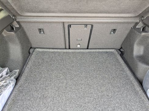 New 2025 Volkswagen ID.4 Pro S Plus image 3