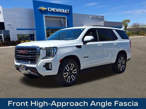 Used 2024 GMC Yukon AT4 w/ AT4 Premium Package AWD/4WD image 34