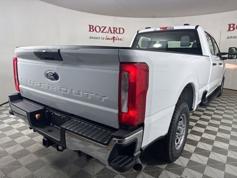 New 2026 Ford F250 XL w/ XL Chrome Package image 7