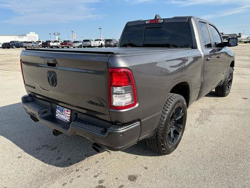 Used 2022 RAM 1500 Big Horn w/ Night Edition AWD/4WD image 4