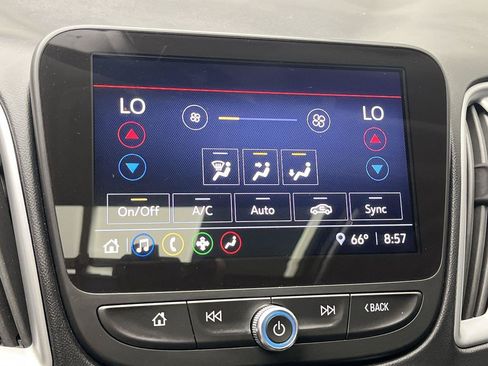Used 2024 Chevrolet Malibu LT FWD image 19