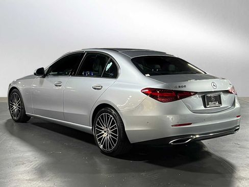 Used 2025 Mercedes-Benz C 300 4MATIC Sedan image 5