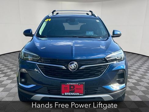 Certified 2021 Buick Encore GX Essence w/ Advanced Technology Package AWD/4WD image 9