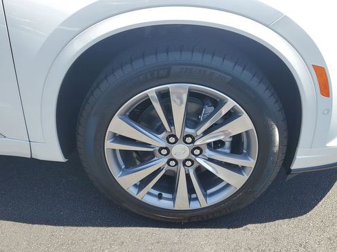 New 2025 Cadillac XT6 Premium Luxury w/ Technology Package image 8