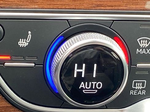 Used 2022 Audi A5 2.0T Premium Plus w/ Premium Plus image 15