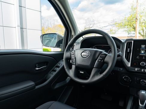 New 2026 Nissan Frontier SV w/ Tow Package AWD/4WD image 11