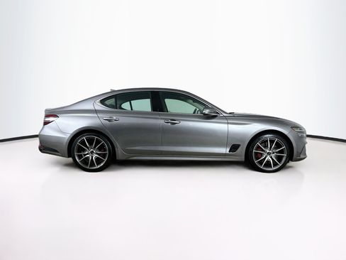 Used 2025 Genesis G70 2.5T AWD/4WD image 10