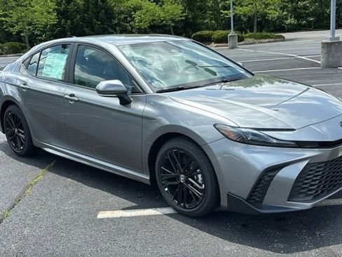 New 2026 Toyota Camry SE w/ Convenience Package FWD image 30