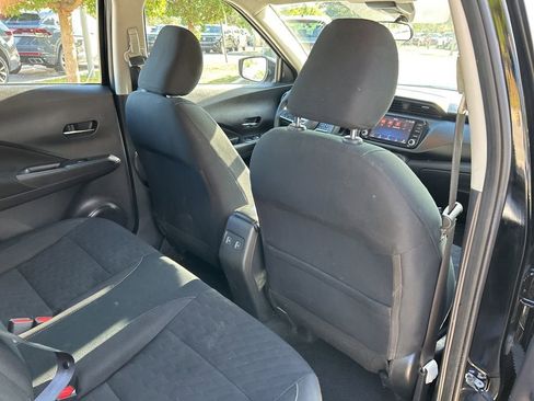 Used 2024 Nissan Kicks SV image 43