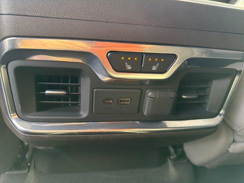 Used 2021 Chevrolet Silverado 1500 LTZ image 43