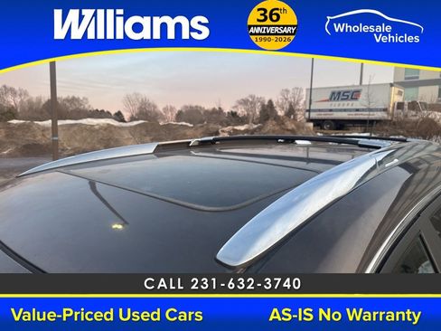 Used 2012 Buick Enclave Leather w/ LPO, Cargo Convenience Pkg image 20