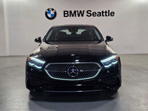 Used 2024 Mercedes-Benz E 350 4MATIC Sedan image 6