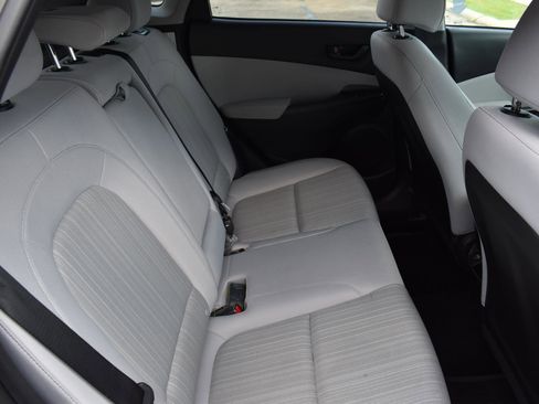 Used 2023 Hyundai Kona SEL w/ Winter Weather Package FWD image 56