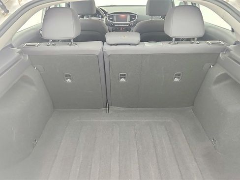 Used 2018 Hyundai Ioniq Blue image 33