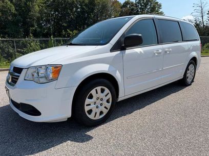 Used 2017 Dodge Grand Caravan SE w/ Power Window Group