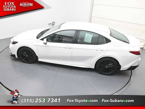 Used 2025 Toyota Camry SE w/ Convenience Package FWD image 36