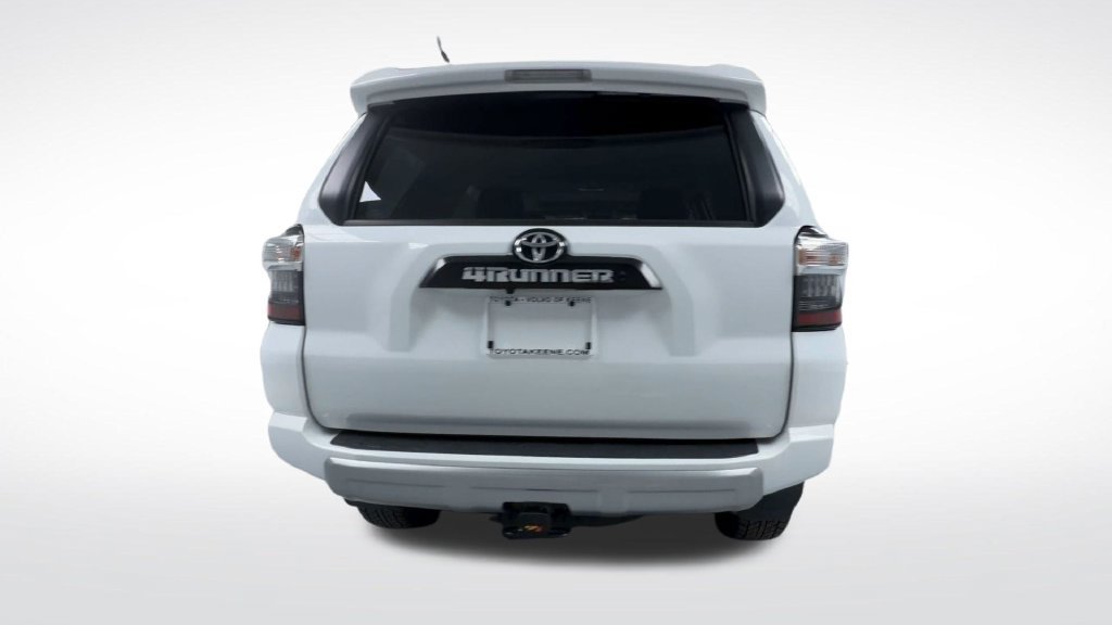Certified 2024 Toyota 4Runner TRD Off-Road Premium w/ Moonroof Package AWD/4WD image 27