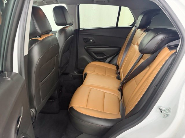 Used 2019 Chevrolet Trax Premier AWD/4WD image 19