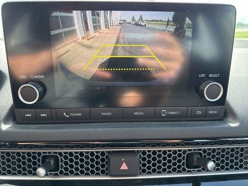 Used 2023 Honda Civic EX image 15
