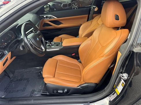 Used 2022 BMW 430i Coupe image 9