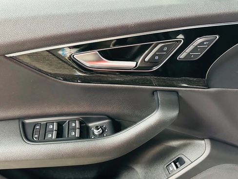 Used 2017 Audi Q7 3.0T Premium Plus AWD/4WD image 24