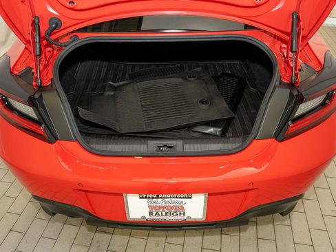 Certified 2023 Toyota GR86 Premium image 6