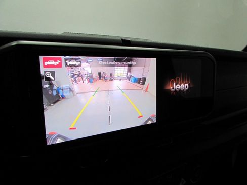 New 2026 Jeep Gladiator Mojave AWD/4WD image 27