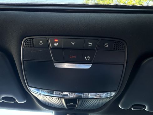 Used 2019 Mercedes-Benz C 300 4MATIC Sedan image 29