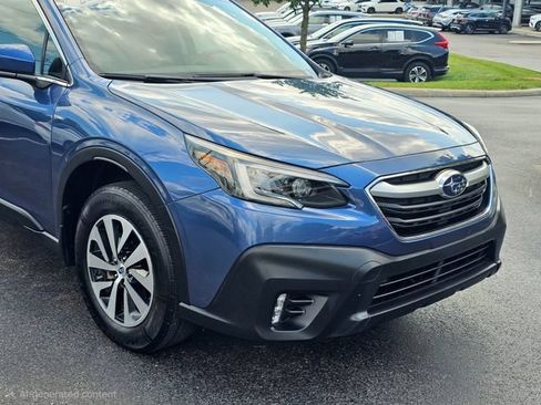 Used 2021 Subaru Outback Premium AWD/4WD image 2