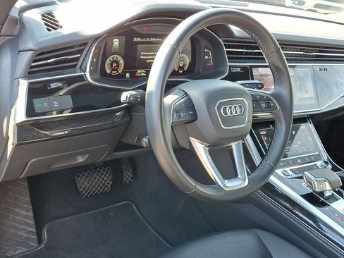 Used 2025 Audi Q7 3.0T Premium Plus image 25