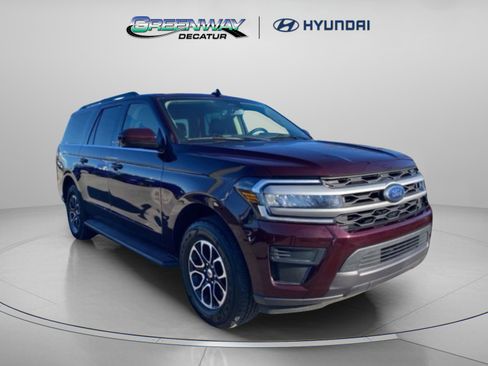 Used 2024 Ford Expedition Max XLT image 1